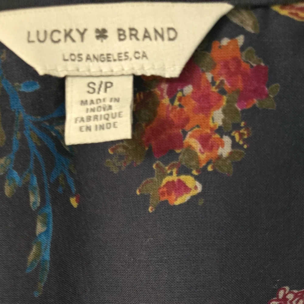 🥳 3/$30 Lucky Brand Women's Long Sleeve Top Size Small Petite - Picture 8 of 8